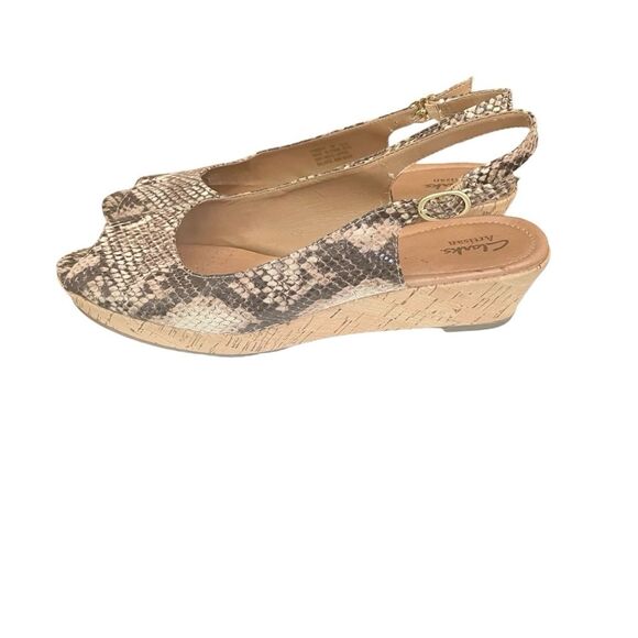 Clarks Artisan Peeptoe Slingback Cork Wedge Snakeskin Sandal Women's Size 9 - Picture 6 of 11